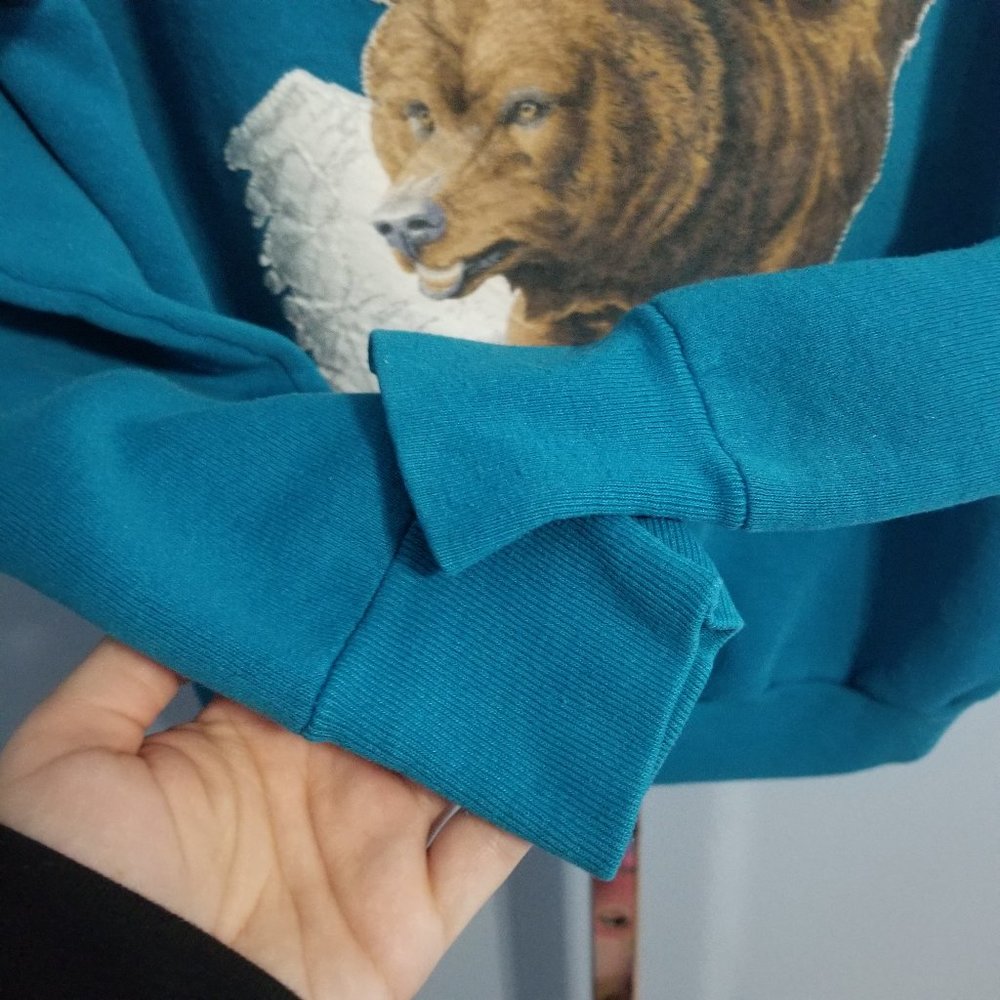 Vintage Grizzly Bear Applique Graphic Sweatshirt Gem